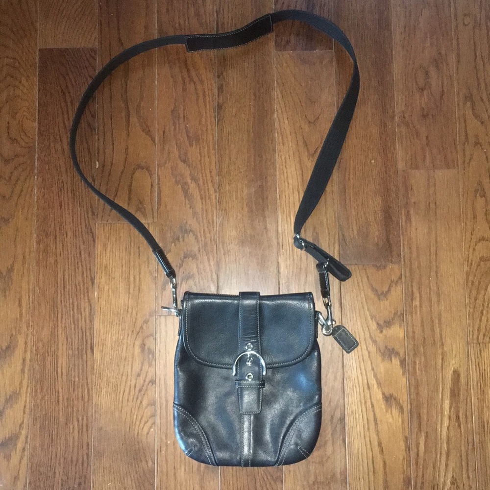 VINTAGE Coach Crossbody